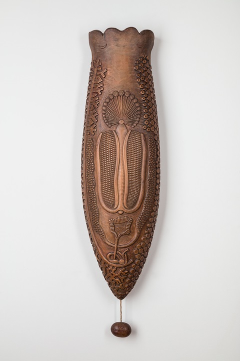 image of a sculpture in wood from the Existences series